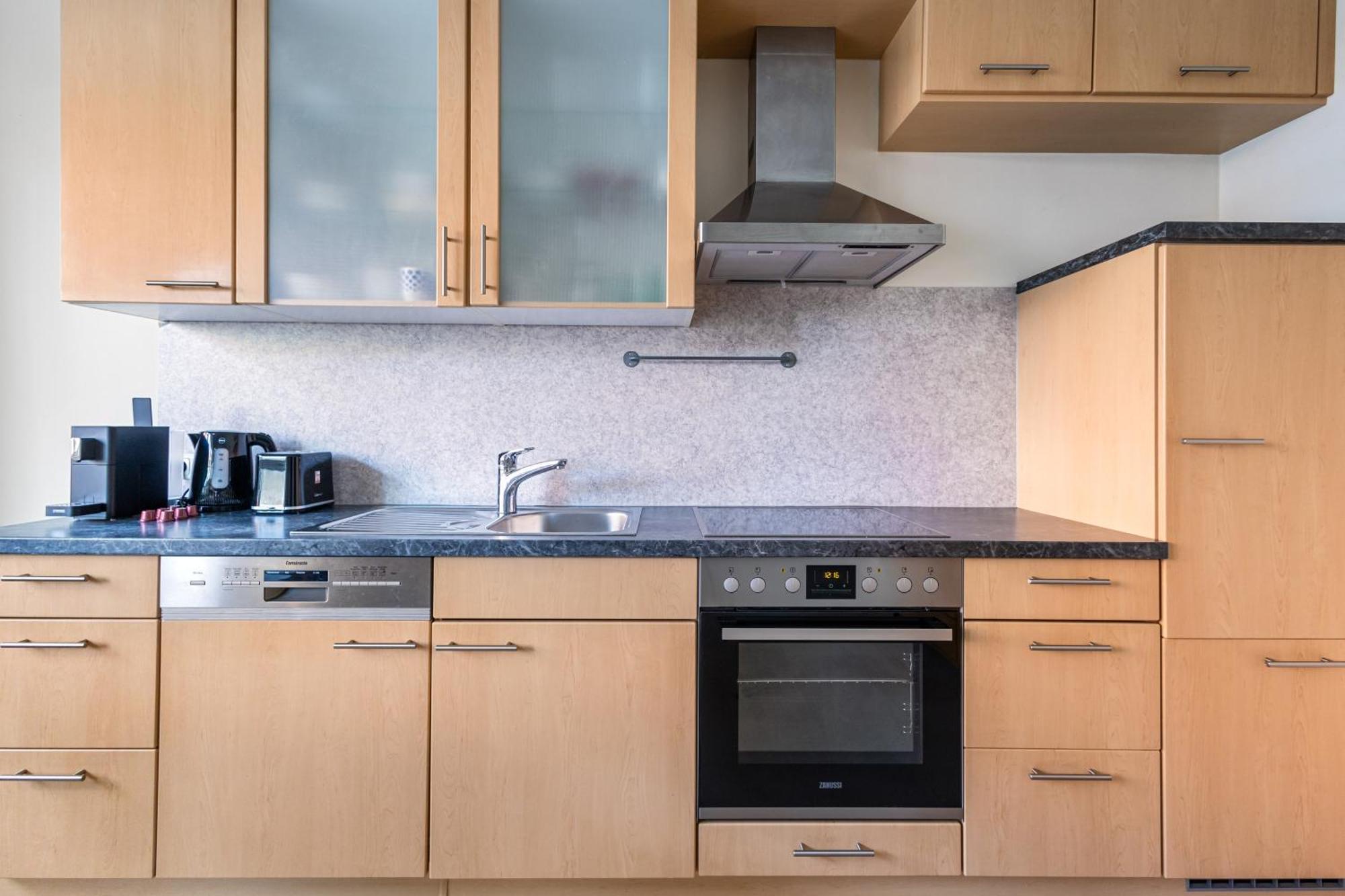 Stylische Altbauwohnung Bregenz Am See المظهر الخارجي الصورة