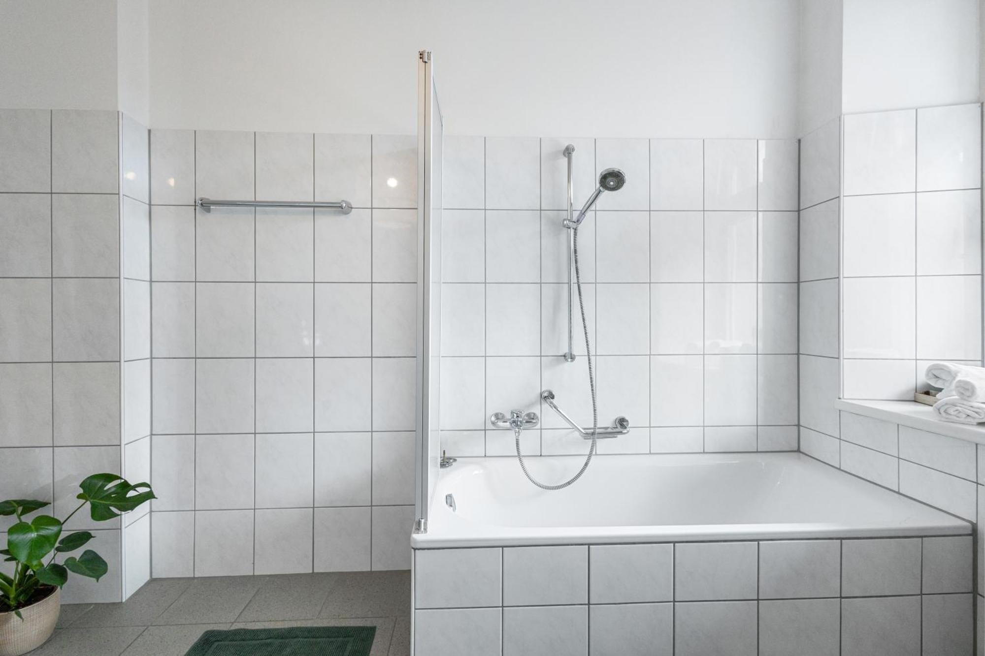 Stylische Altbauwohnung Bregenz Am See المظهر الخارجي الصورة